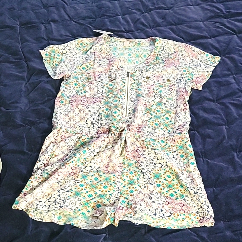Forever 21 Romper NWT Medium